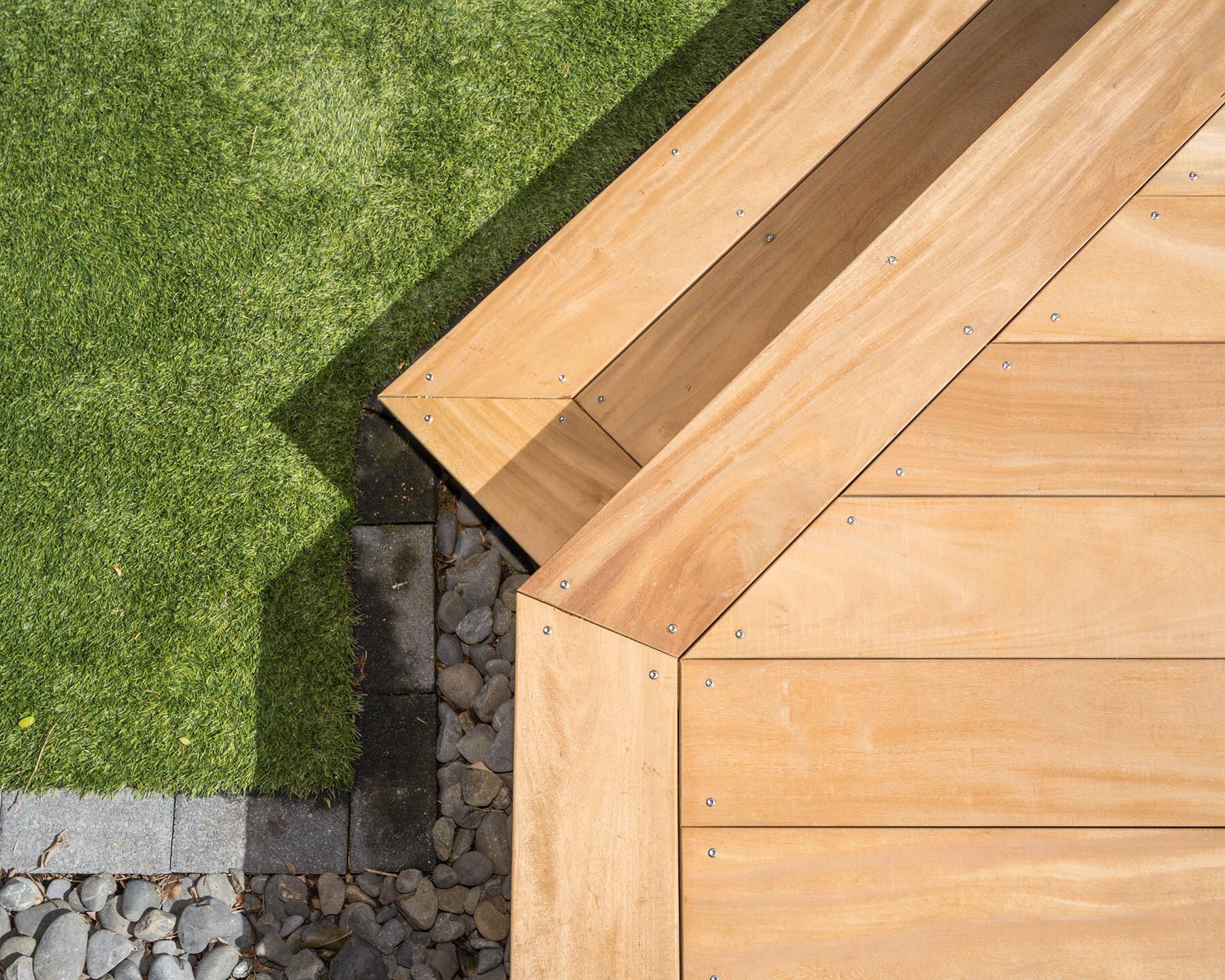 hardwood-decking-park-timber
